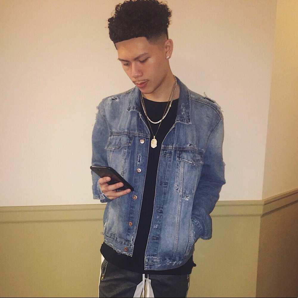 Meet your Posher, Nicholas